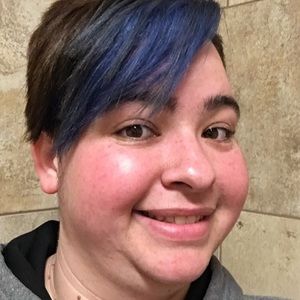 Meet your Posher, Adriana